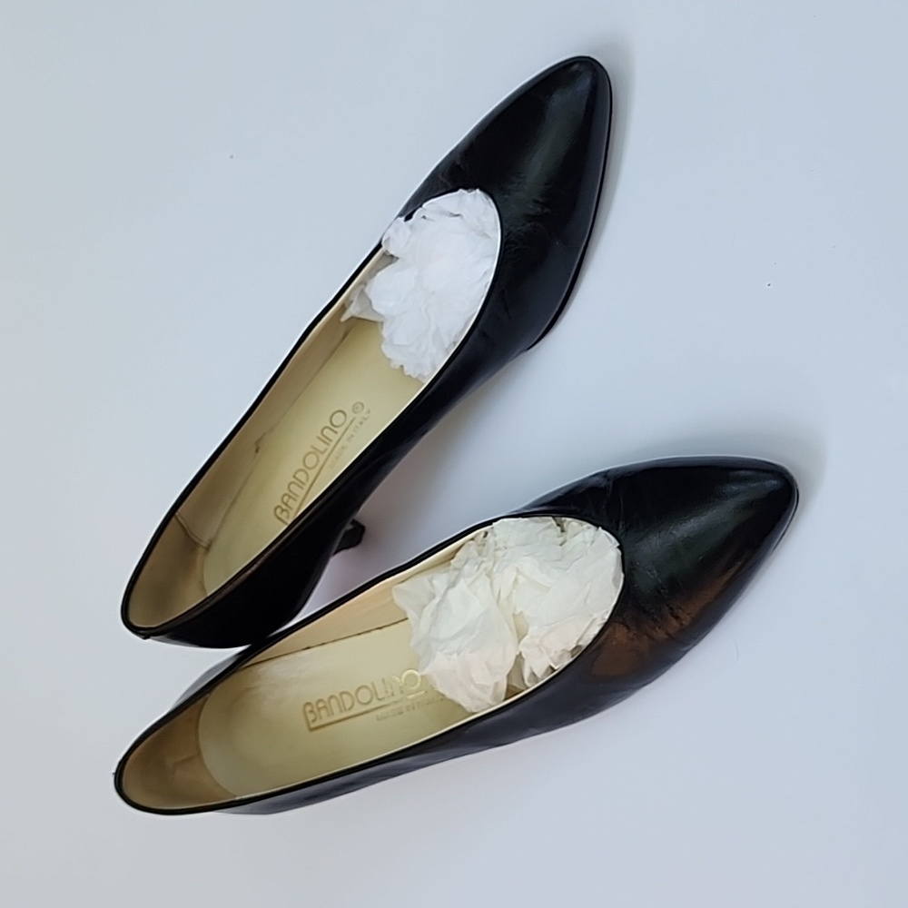 Vintage Bandolino Italian Kitten Pumps